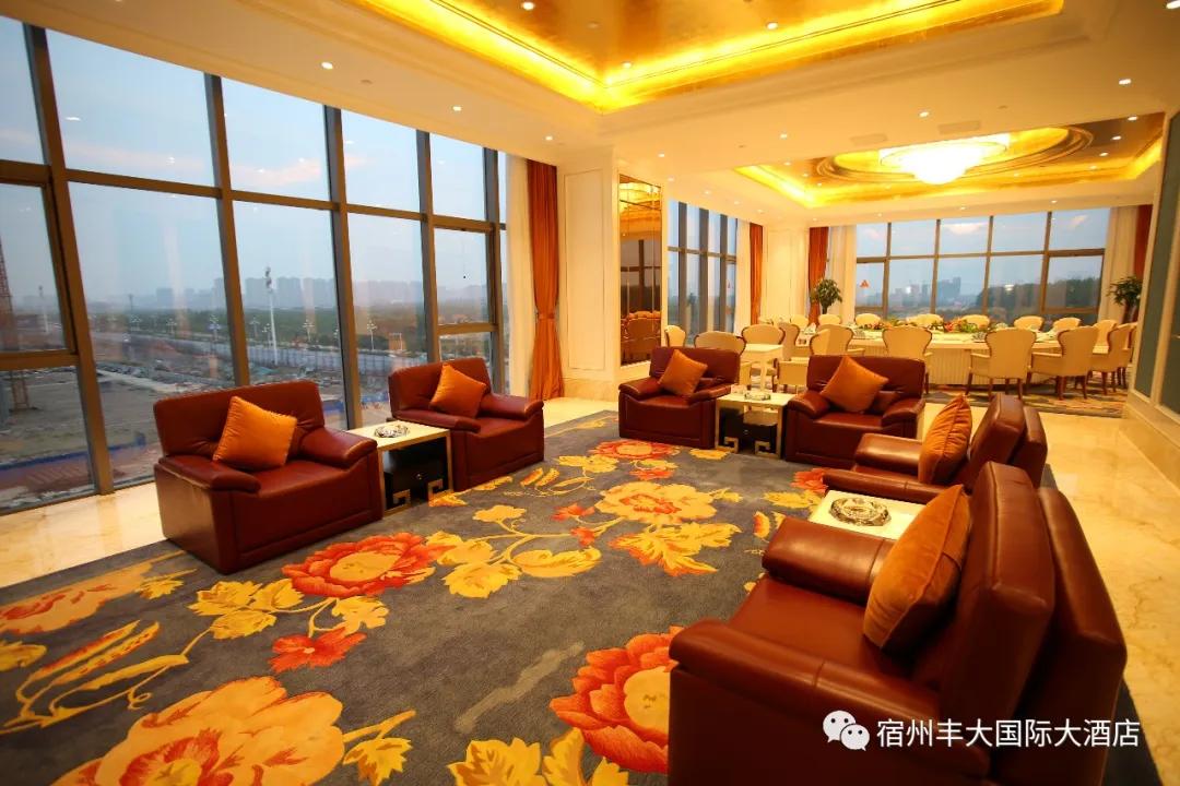 苏州吃饭唱歌一体的酒店,吃饭打牌唱歌为一体的酒店