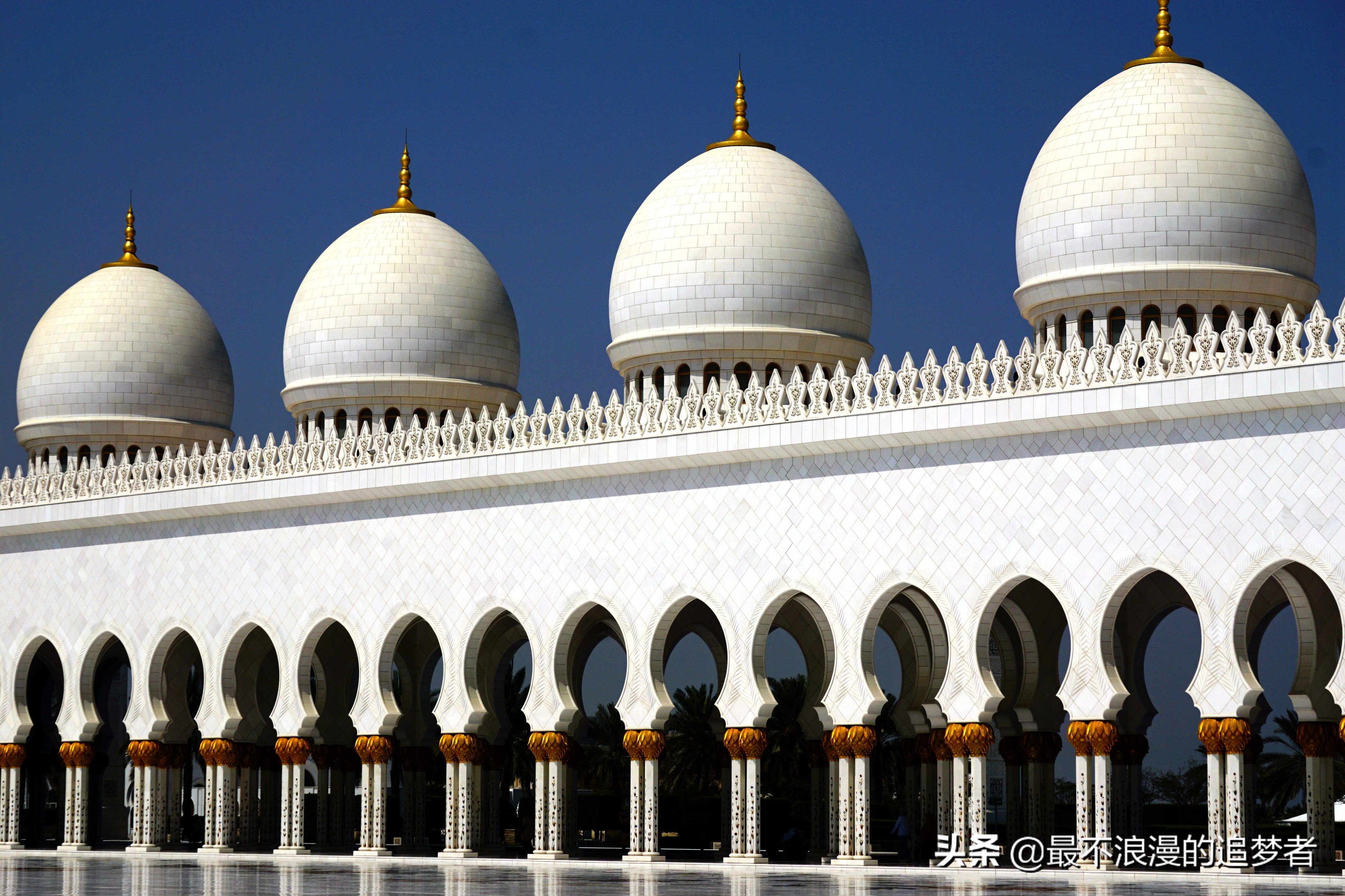 阿联酋谢赫扎耶德清真寺旅游,迪拜谢赫扎耶德路旅游