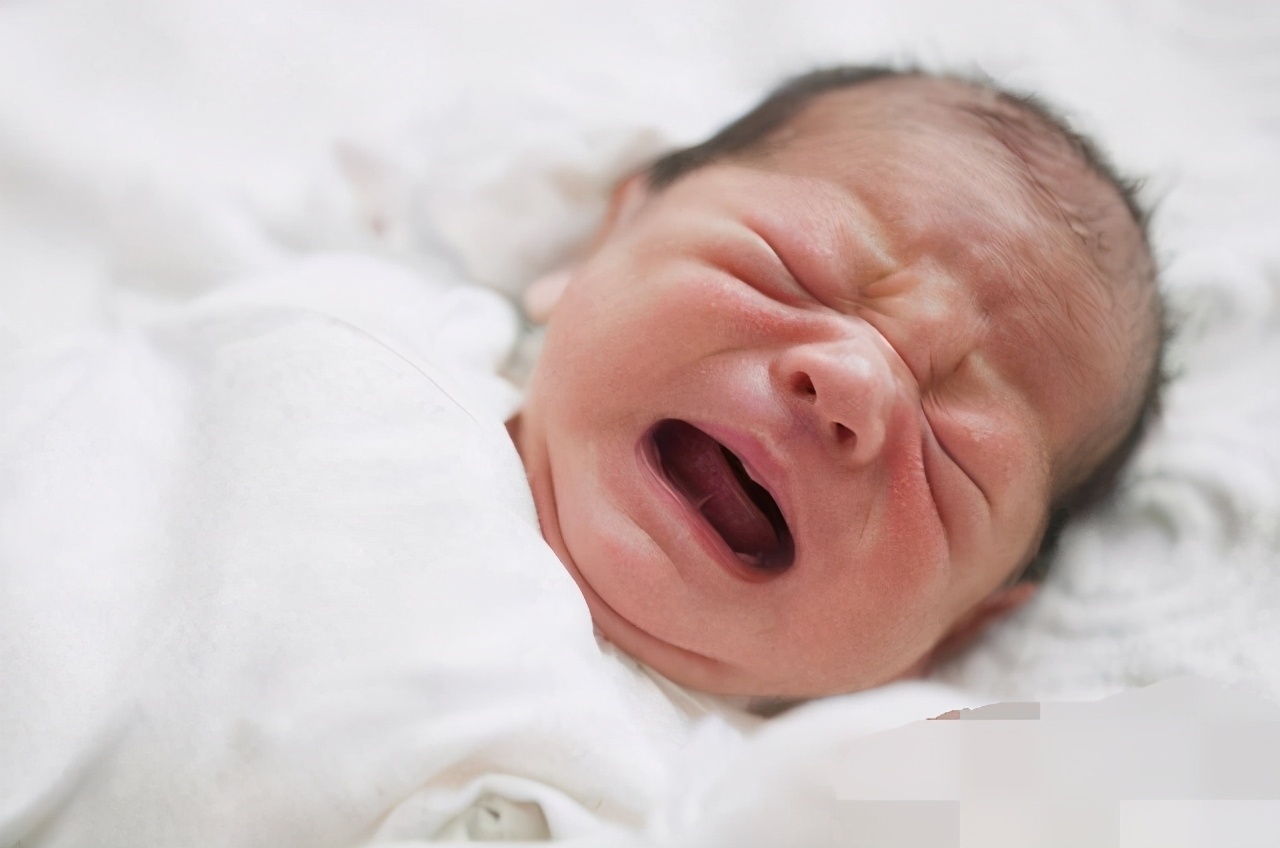 如何让宝宝眼睛越长越大呢,婴儿眼睛多大会不再变