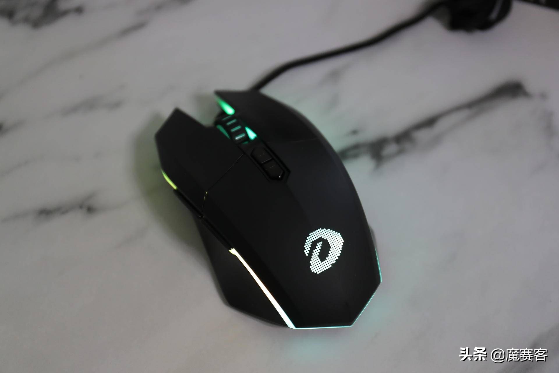 达尔优鼠标em915第一代和第二代,游戏鼠标达尔优em910