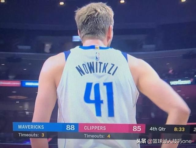 球衣都出过哪些问题?撕破、褪色、名字印错,CBA甚至还手写号码