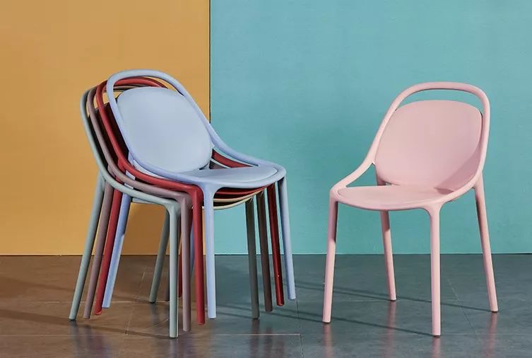 各式各样的餐椅总有一款适合你,家庭最实用的餐椅