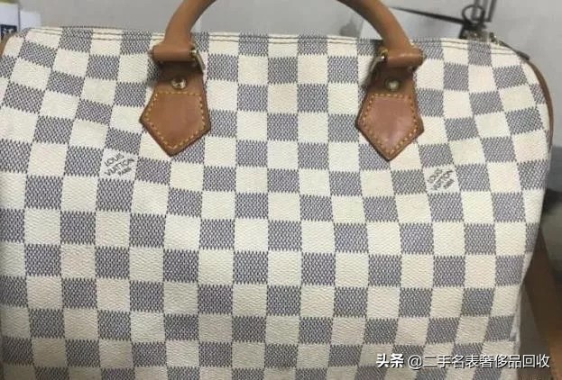 怎么辨别lv包包的真假,如何鉴别lv包包的真假