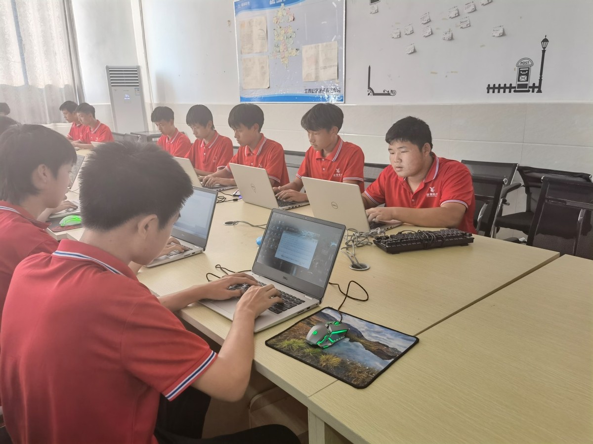 康展职教|康展IT专业部开展“以字会友”打字比赛