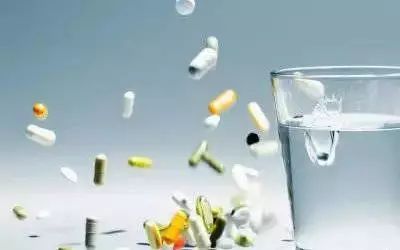 乙肝抗病毒治疗伤肾怎么办,乙肝抗病毒治疗患癌的几率大吗