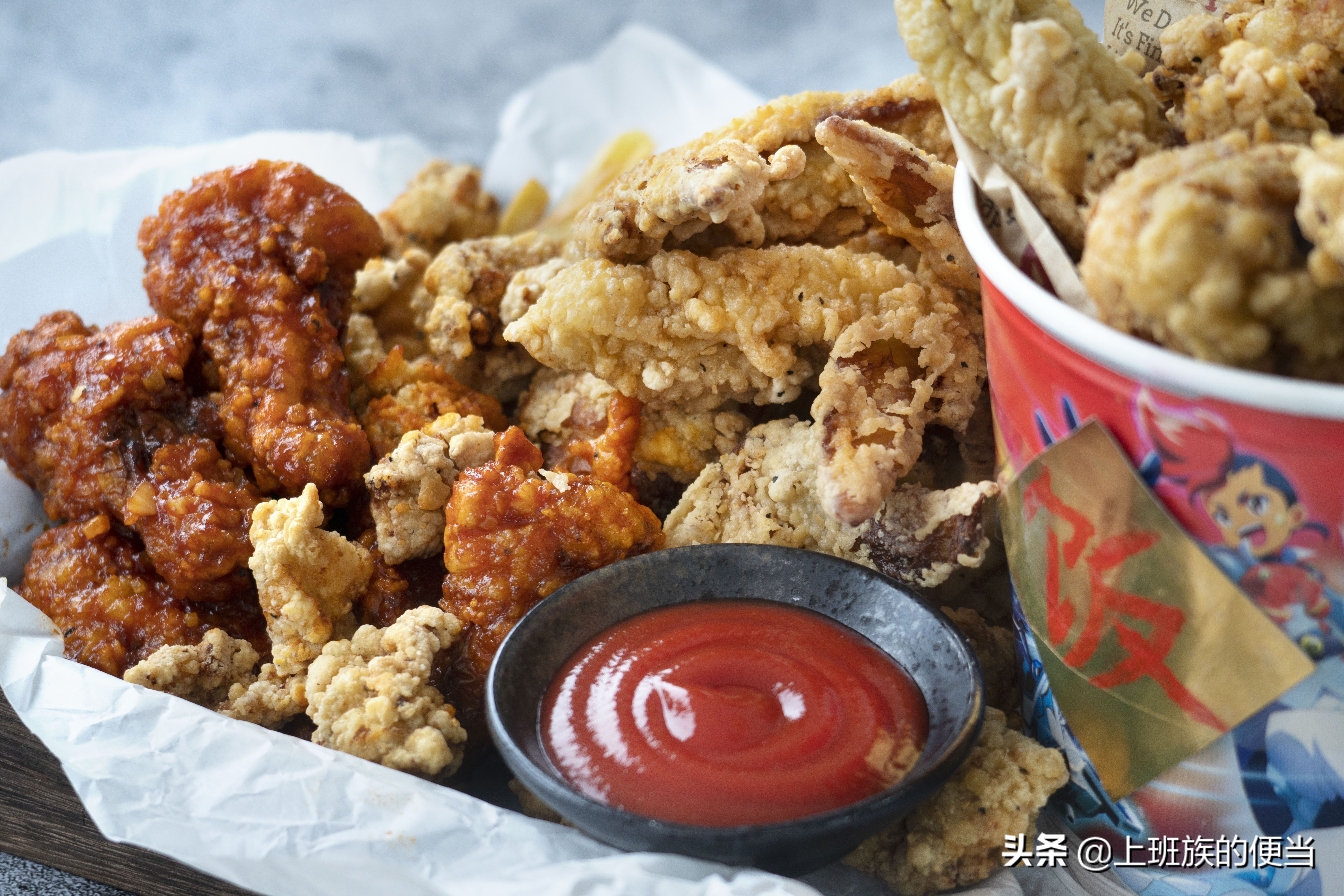 一家三口做鸡腿,花25元做一份香酥鸡腿