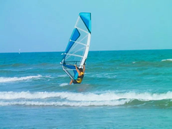 三亚旅游玩水上项目避坑指南,三亚六罗峡谷雨林运动旅游区