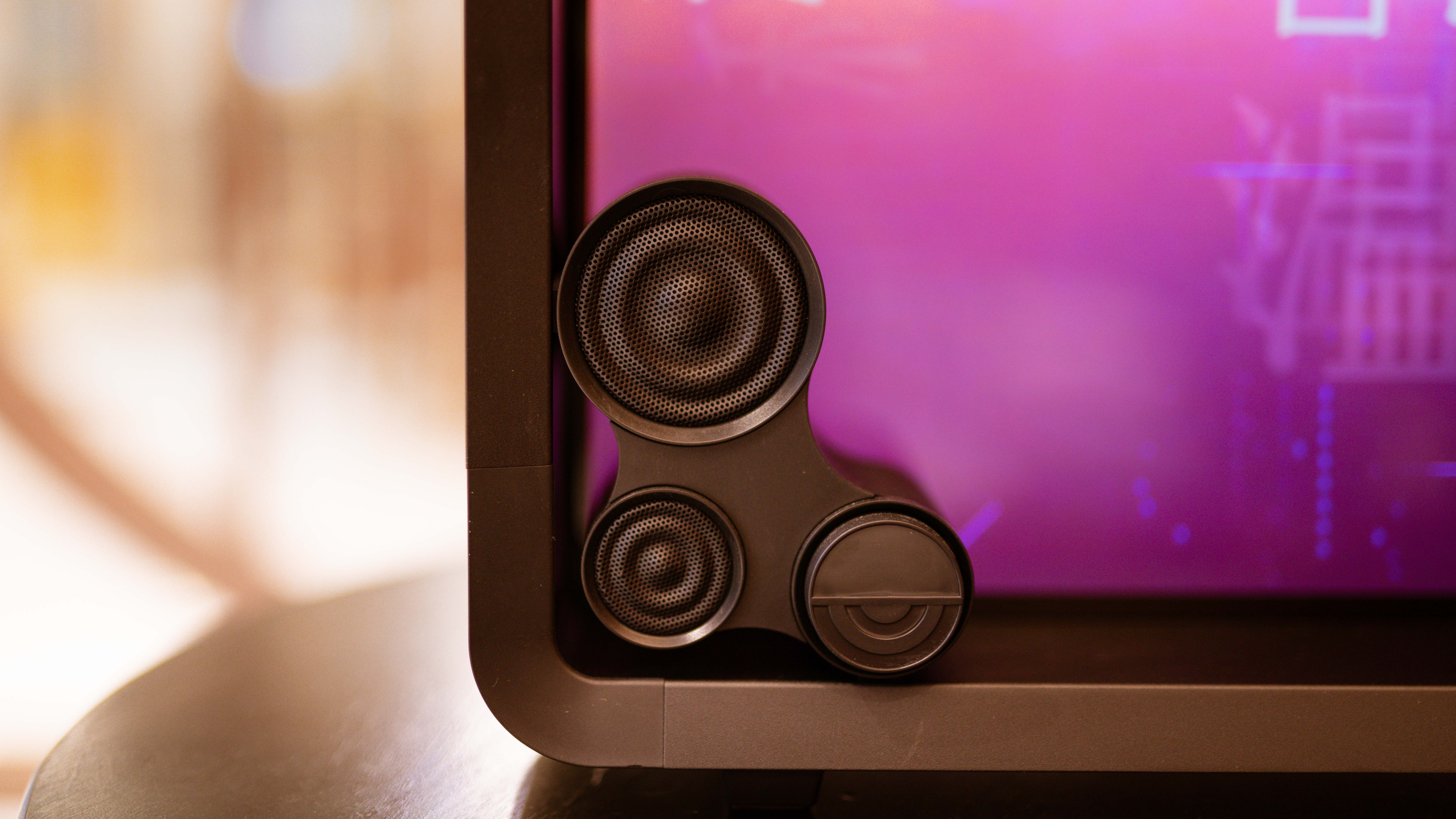 看得见的好声音，LyiewPro3悬浮歌词蓝牙音箱