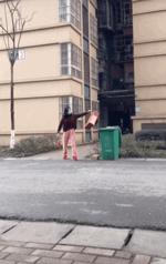 心态崩了,我的健身教练追到抖音上来了