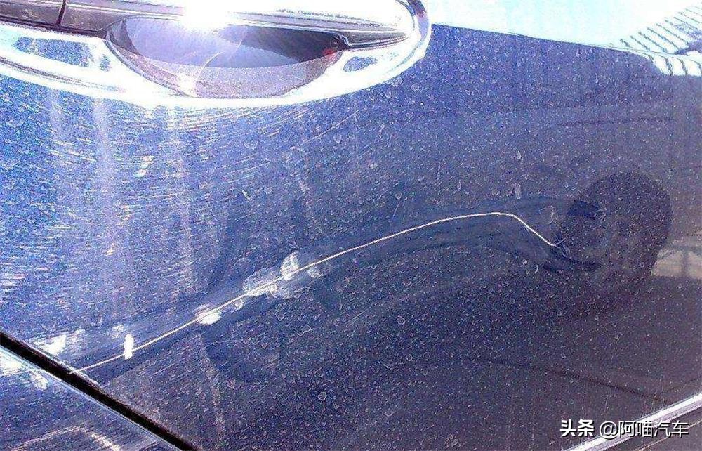 车漆面重度划痕如何处理,车漆轻微划痕自己修还是去修理厂