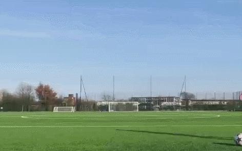 论骚只服最后这招，学会了就是球场最靓的仔