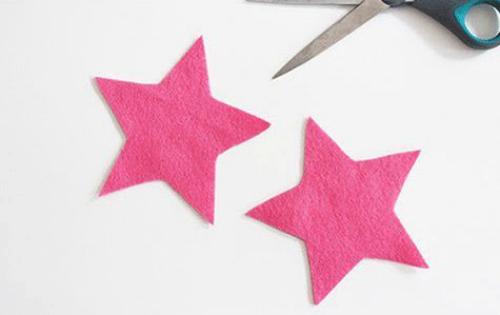 给小孩子做玩具玩简单又好玩,和孩子一起做的简单的手工