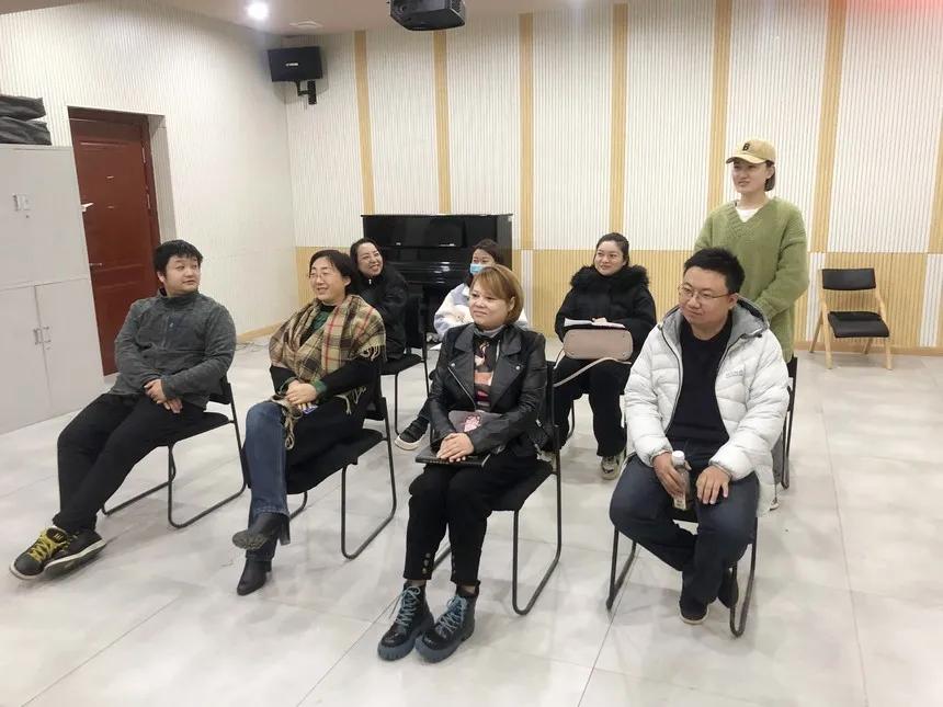 【各馆动态】铁岭市群众艺术馆“公益大讲堂”（十一）——《语言基本训练—声母训练》