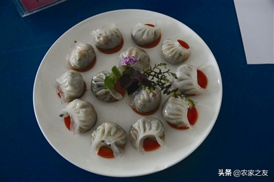 巴马特色美食火麻仁汤,巴马瑶寨火麻汤