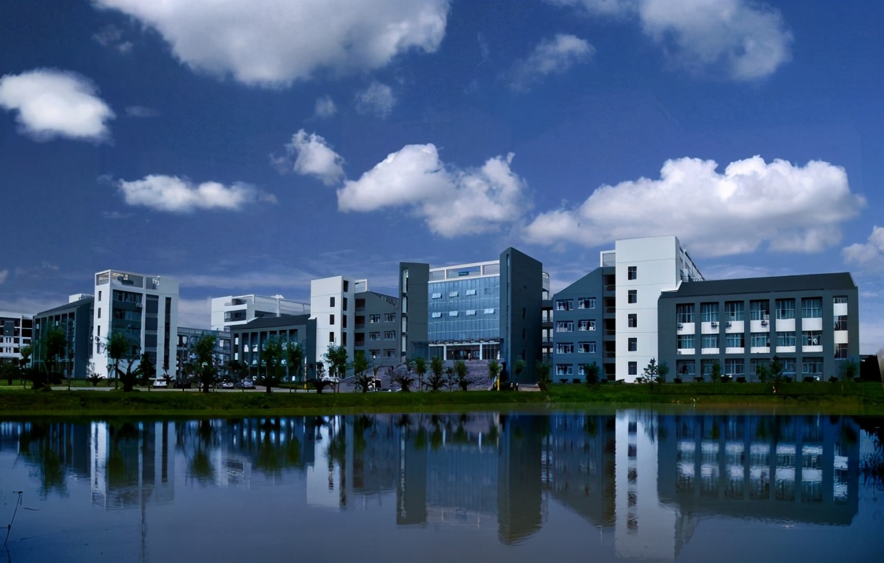 最新出炉:2021年广西民办大学排名!南宁学院领跑