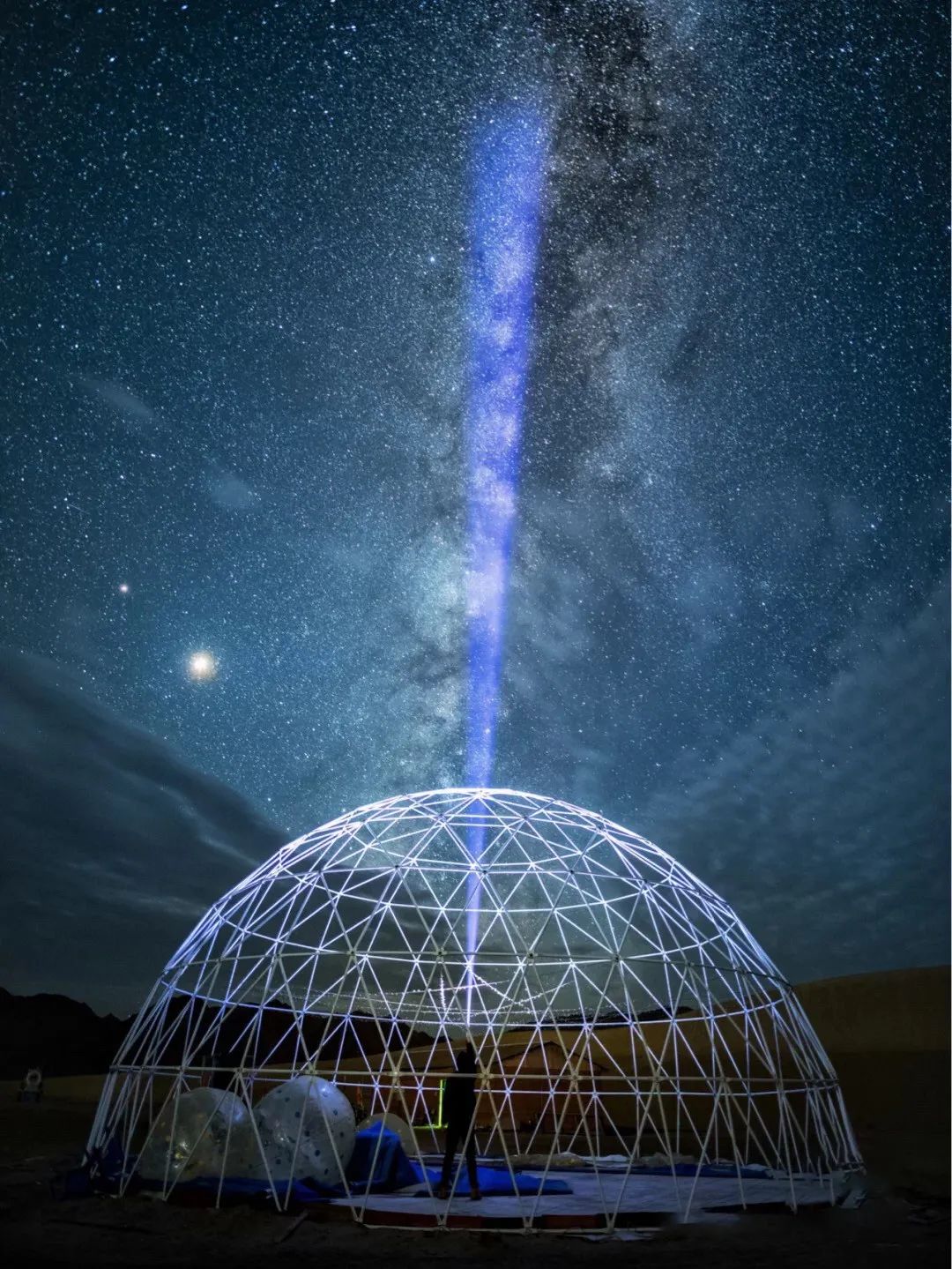 震撼心灵的星空酒店,只在青海