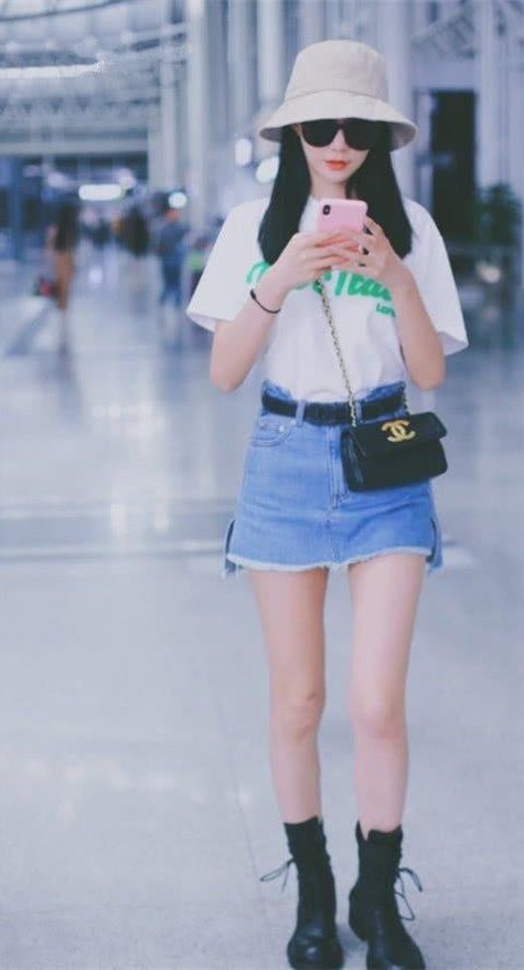 夏天穿的靴子时尚版穿搭,谁说夏季不能穿长靴