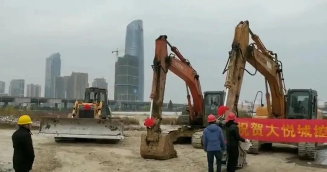 神速建楼全过程,朝阳大悦城周边规划