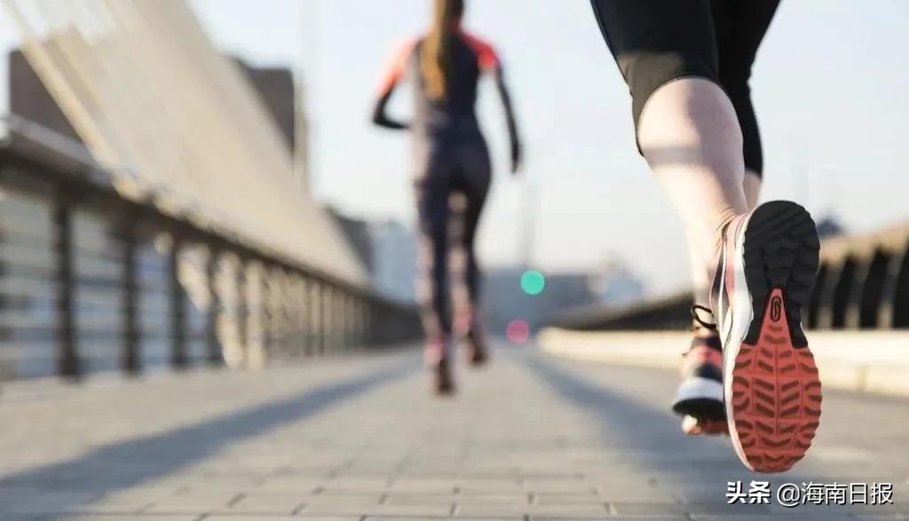 脖子像被人掐住喘不过气怎么回事,感觉脖子被掐住喘不上气来怎么办