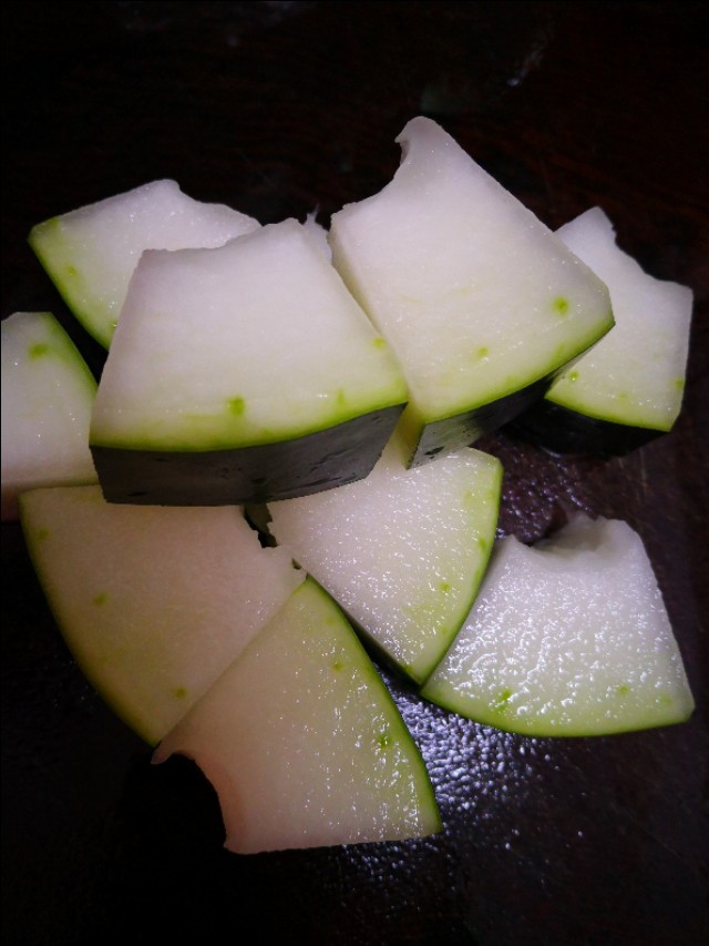 这几天吃了就上火是什么原因,这几天吃得太油腻了该怎么办