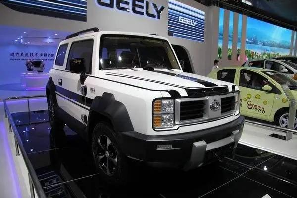 吉利全球鹰2013款车型车头图片,吉利全球鹰有哪几款微型车型呀