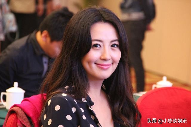 至尊红颜里演哪个女二号,至尊红颜里面的老戏骨