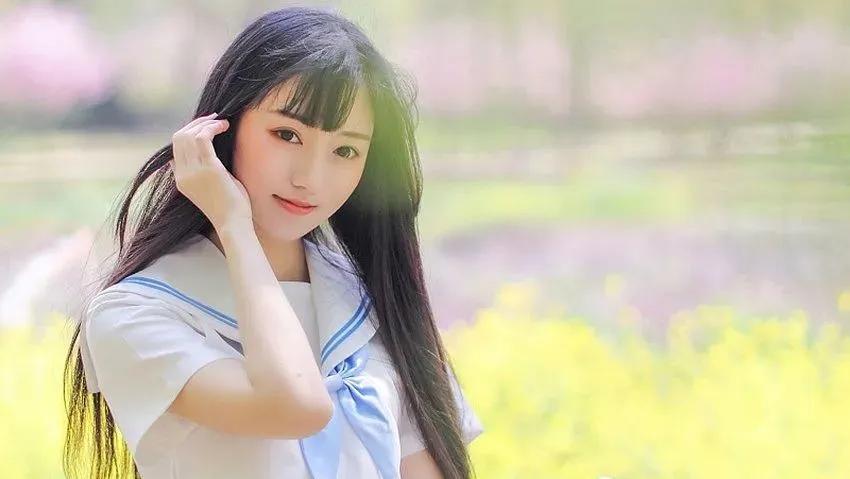 惹女朋友生气了怎么哄句子,女朋友生气不回消息怎么哄