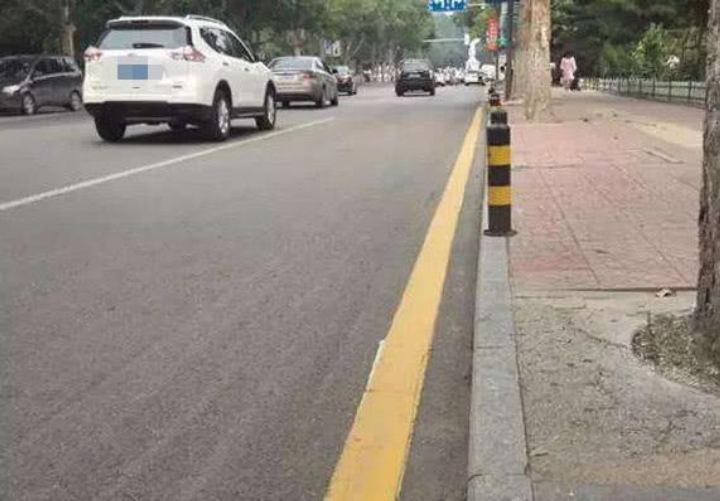 单黄线与双黄线到底有什么区别,单黄线和双黄线违章的区别