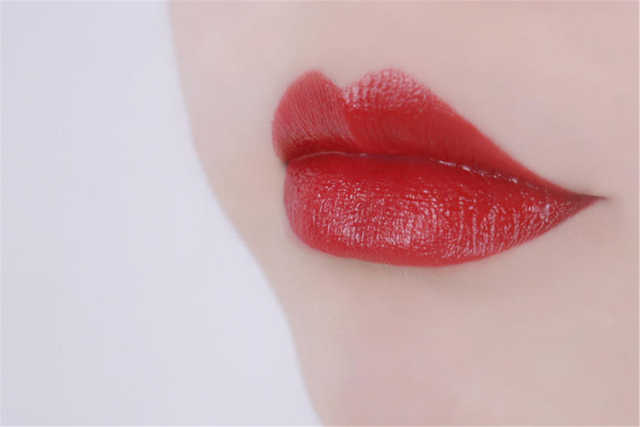 口红大姨妈色大牌,口红大牌mac