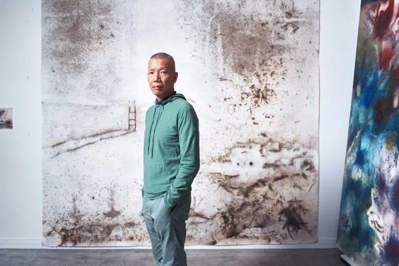 最会玩火的男人!他炸遍全世界却换来全网膜拜:美到窒息的神作