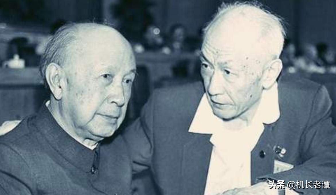 能享受三军仪仗队抬棺的有哪些人,受过三军仪仗队抬棺的人有谁