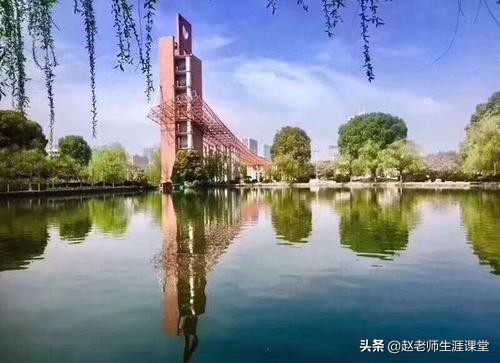 中国最吃香的3所电子大学,这三类大学就业不输985211