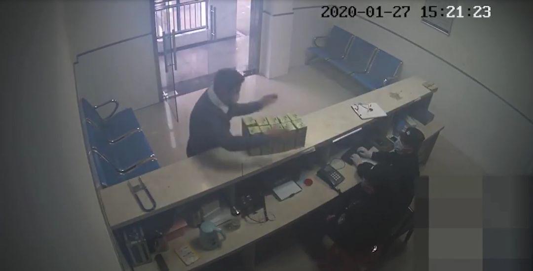 致敬抗疫英雄歌曲肖战,肖战李宇春抗疫歌曲