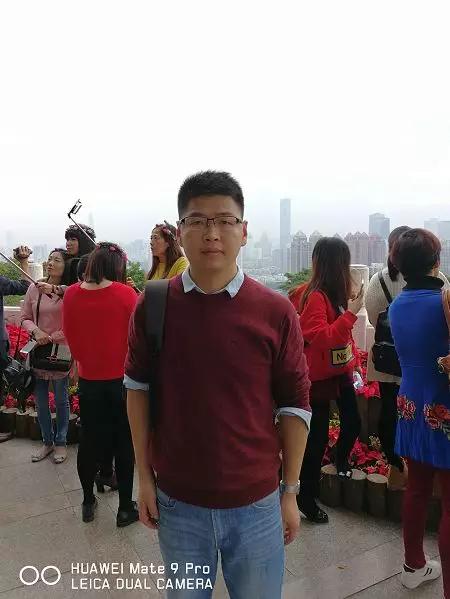 邑人电影院的读者们，向您拜大年了