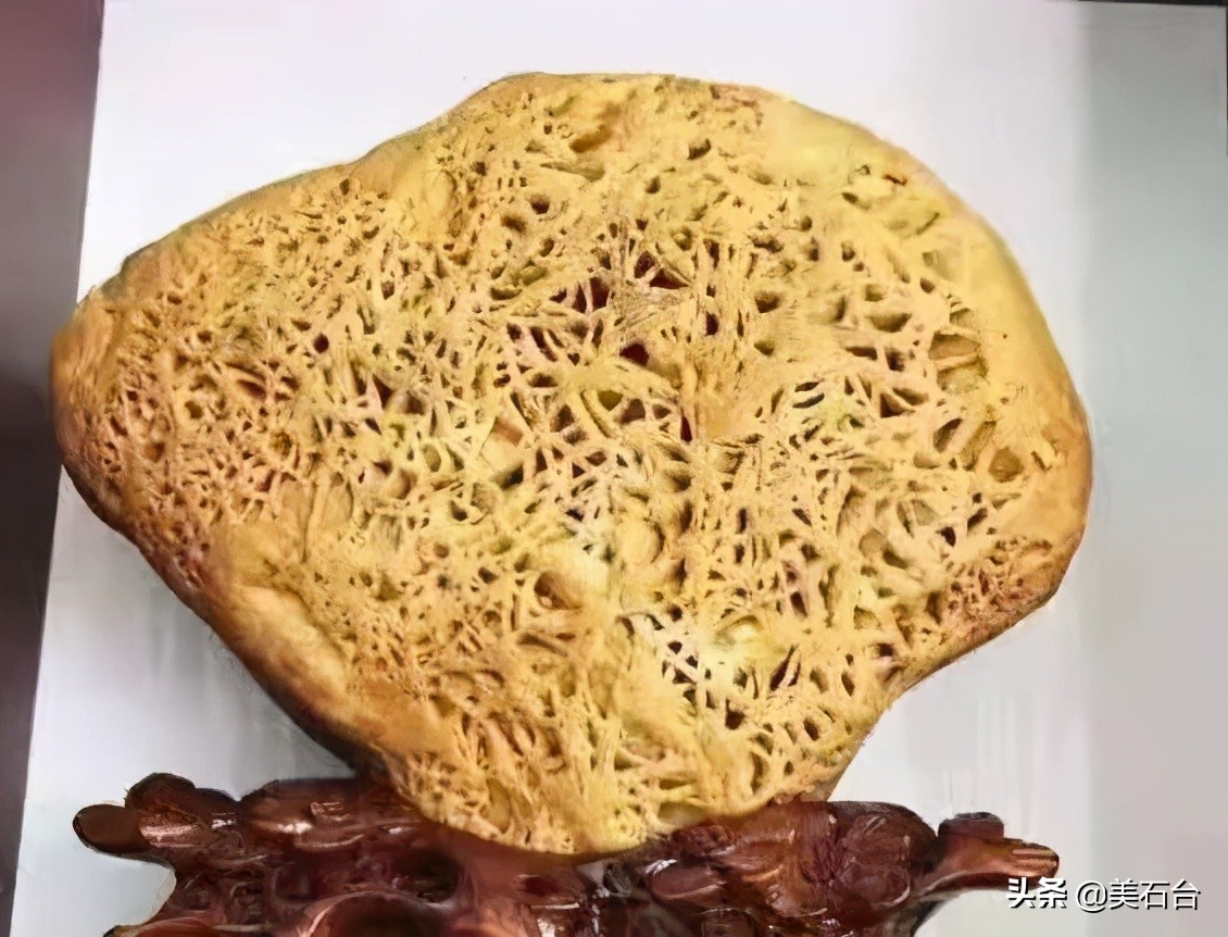 出价一亿不卖的奇石,一块黄蜡石卖15万元