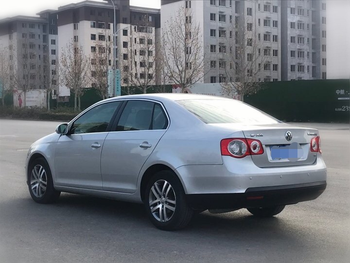 开了12年的速腾还能买吗,开了7年的速腾1.4