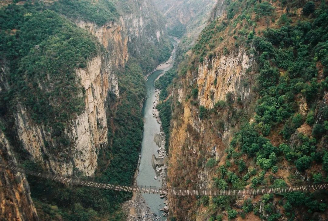 中国哪里还有绿皮火车,中国哪个城市绿皮火车最多