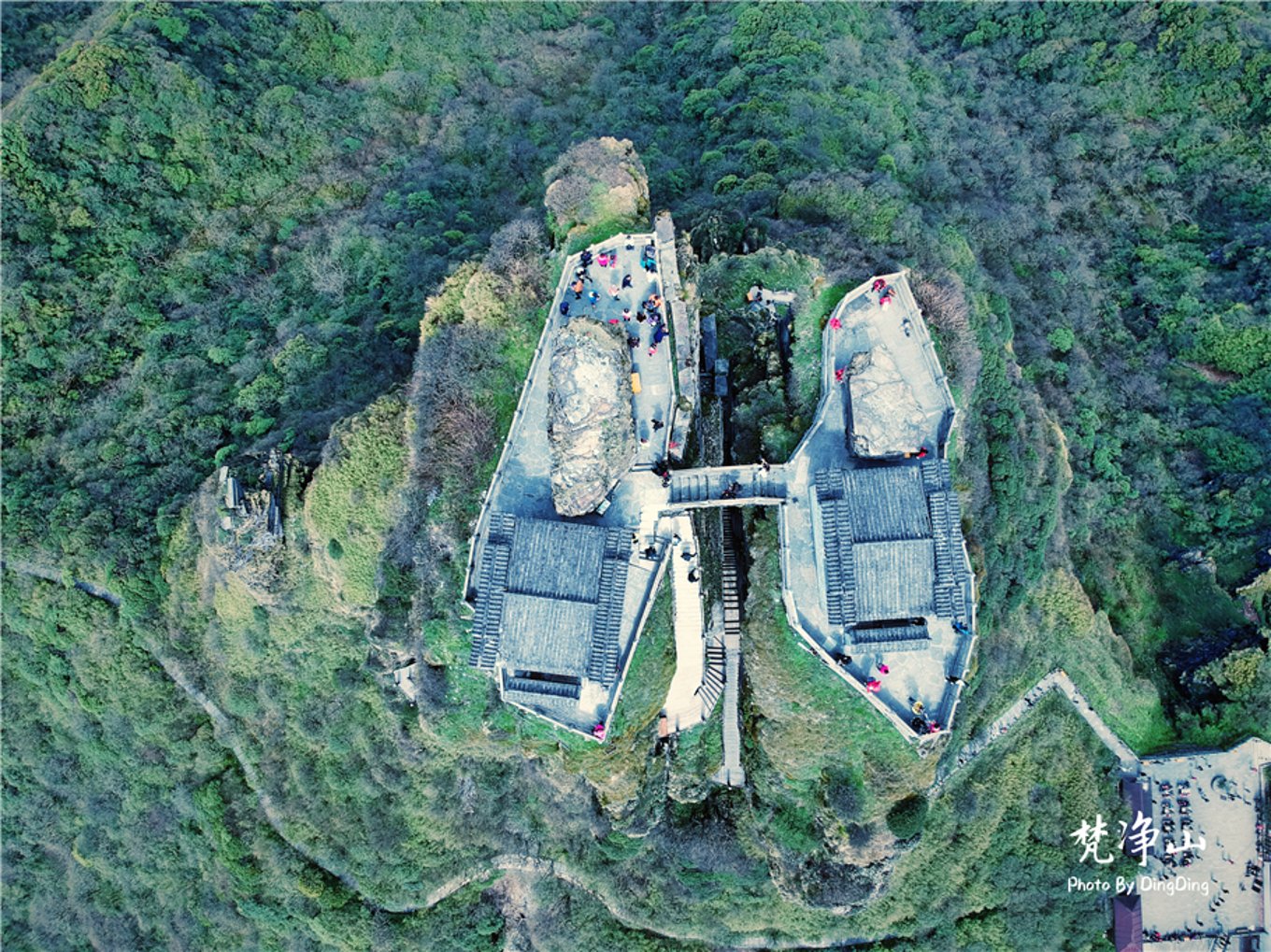 神奇的梵净山真正的天空之镜,梵净山金顶旅行真实感受