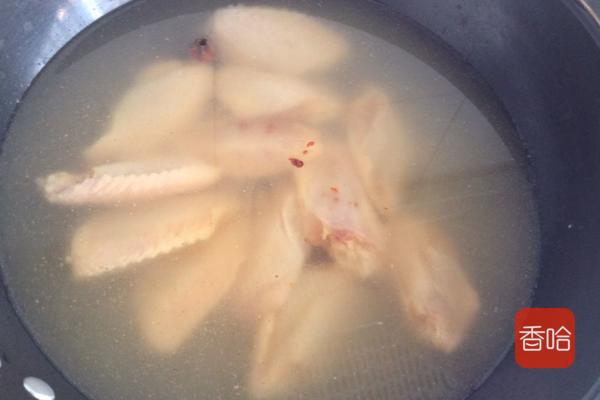 盐焗鸡翅的三种做法,用盐来焗鸡翅怎样做