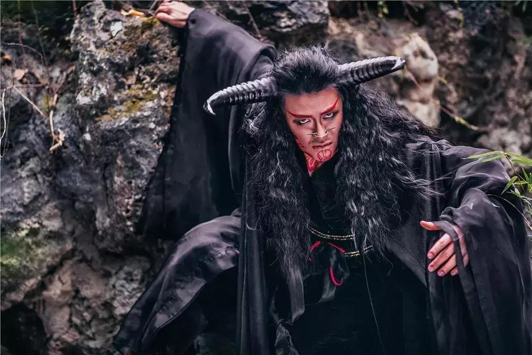 90后女孩拍稀有动物,90后女孩拍视频200万