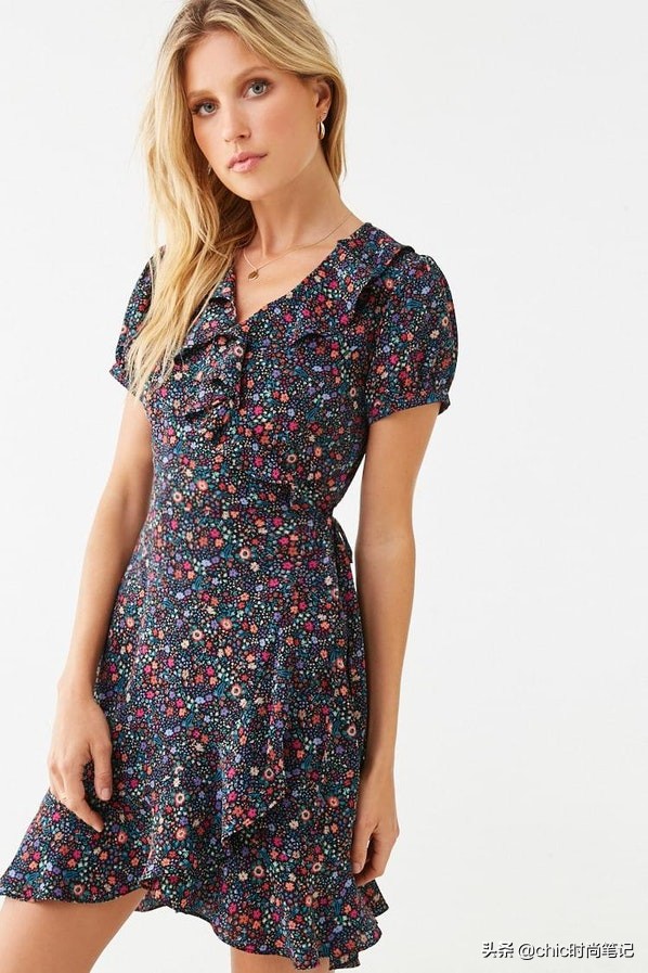 blackpinkjisoo碎花裙,blackpink珍妮碎花裙