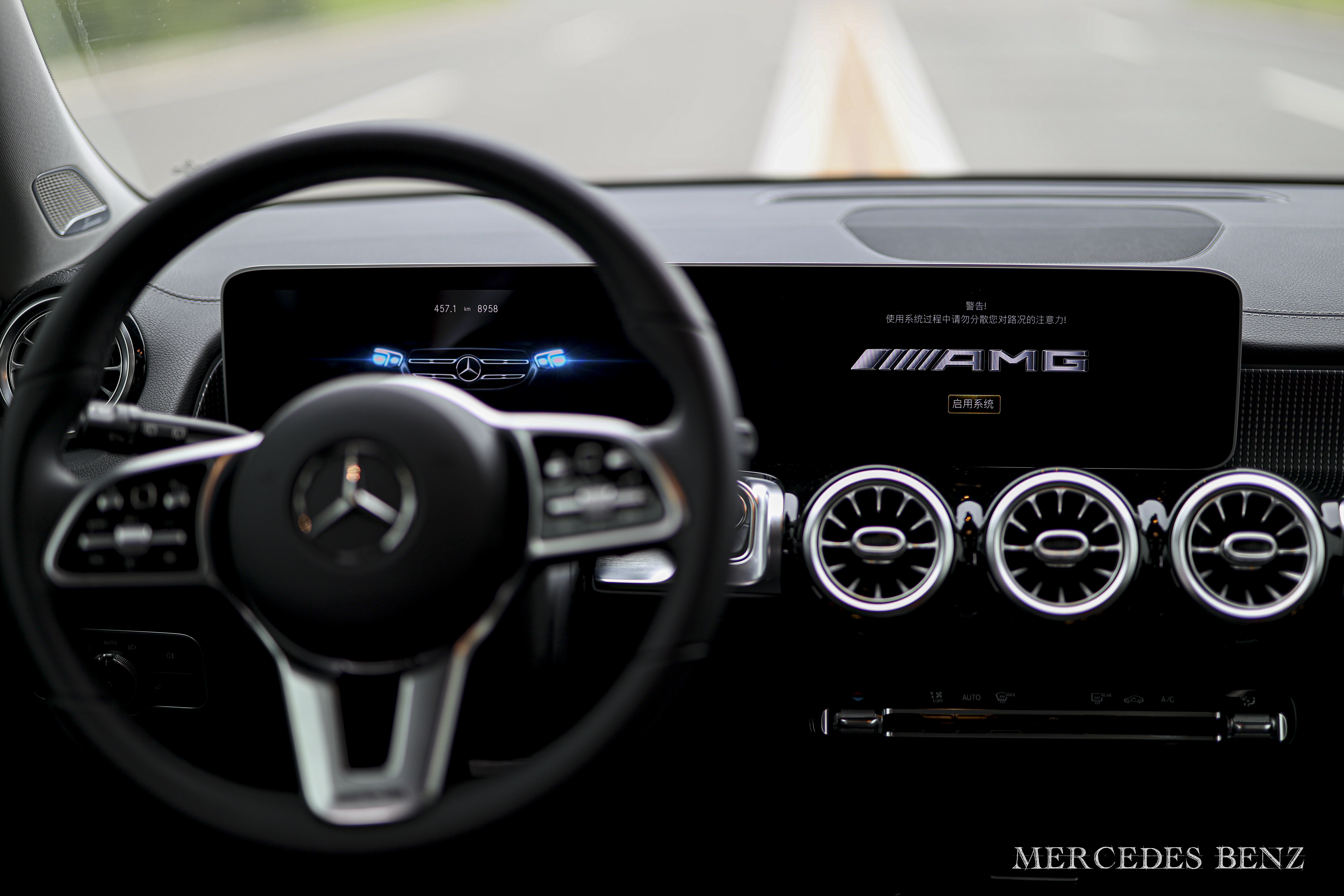 越野轮胎搭配在小车上好不好看,越野轮胎配轿车