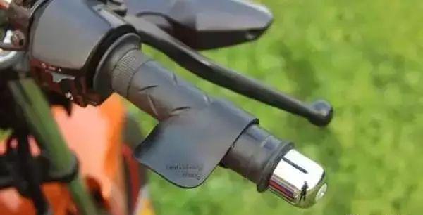 白洋淀残疾三轮摩托车全部配件,摩托车配件有什么品牌