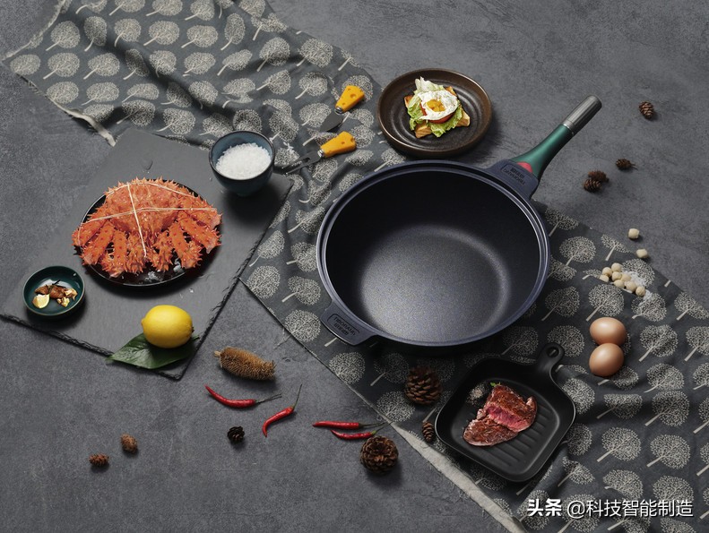 没有一口好锅，如何展现我大厨的手艺，七层昂贵涂层就为一口好锅