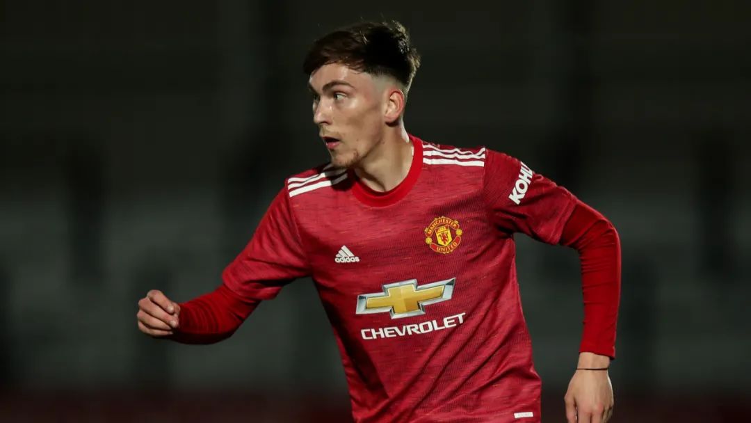 卡里克曼联新援,曼联卡里克赛季