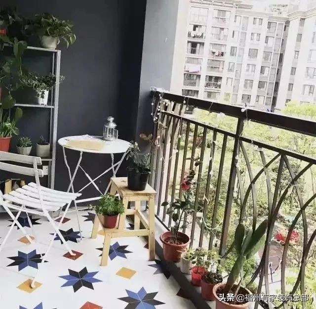 阳台贴多大砖合适上墙效果,阳台贴砖不好看怎么弥补