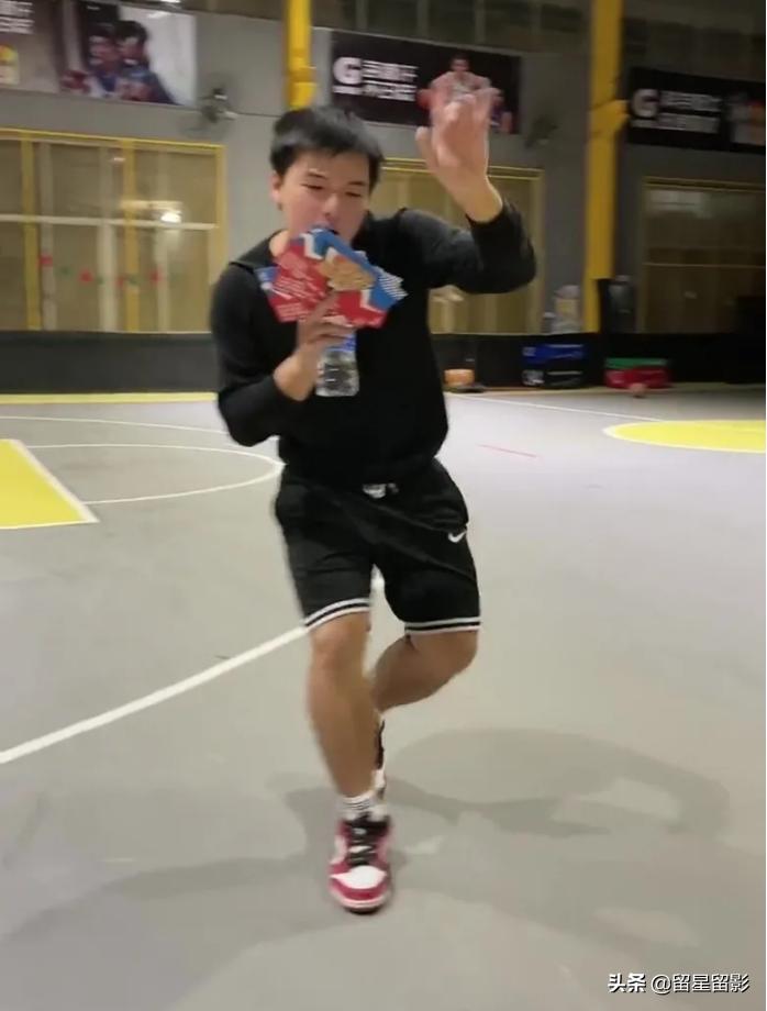 陶大宇以独特的声线干翻四大天王,陶大宇唱倒转地球商演多少次