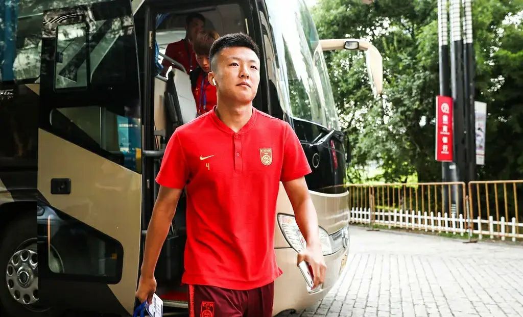 国足为啥工资那么高,国足工资高被喷