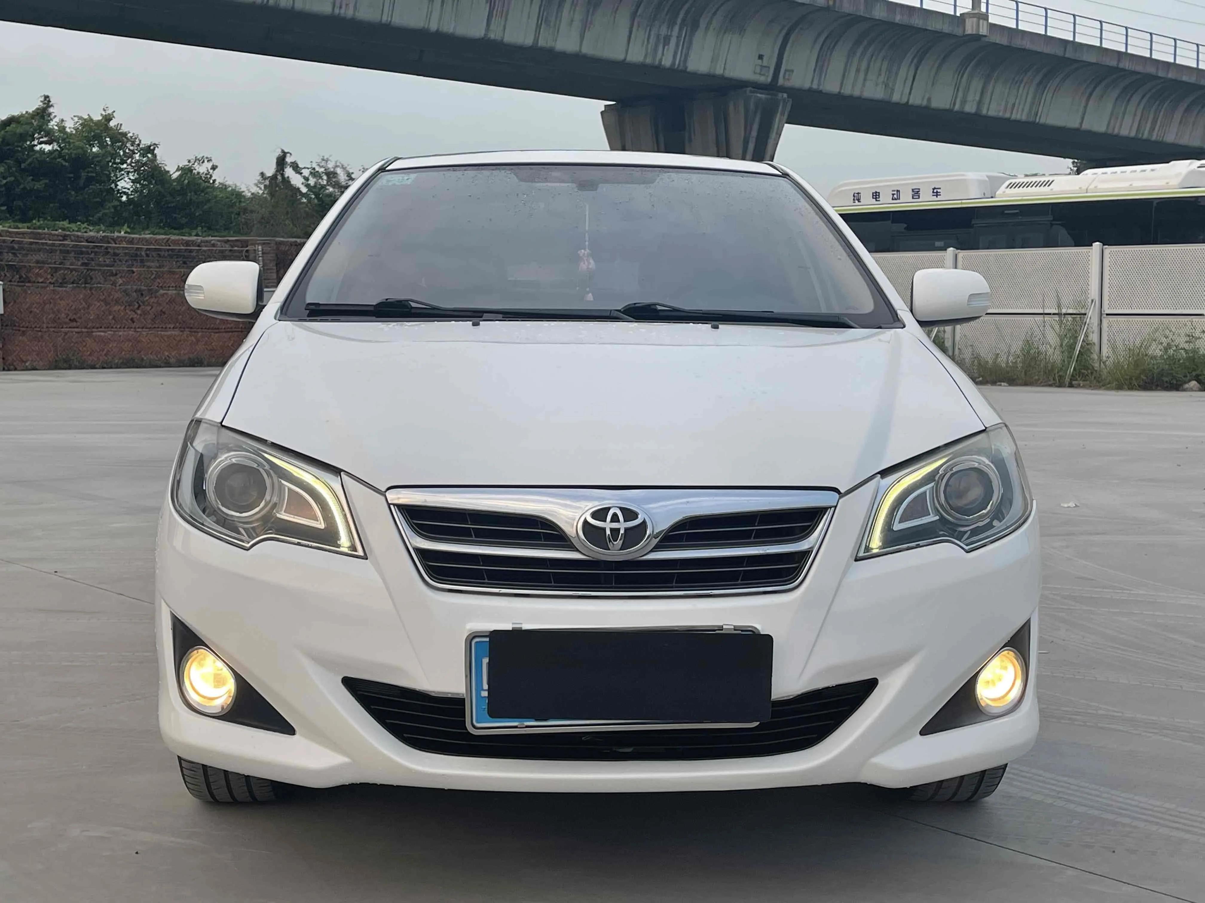 2013款花冠豪华版噪音大吗,丰田花冠2013款1.6l自动多少钱新车