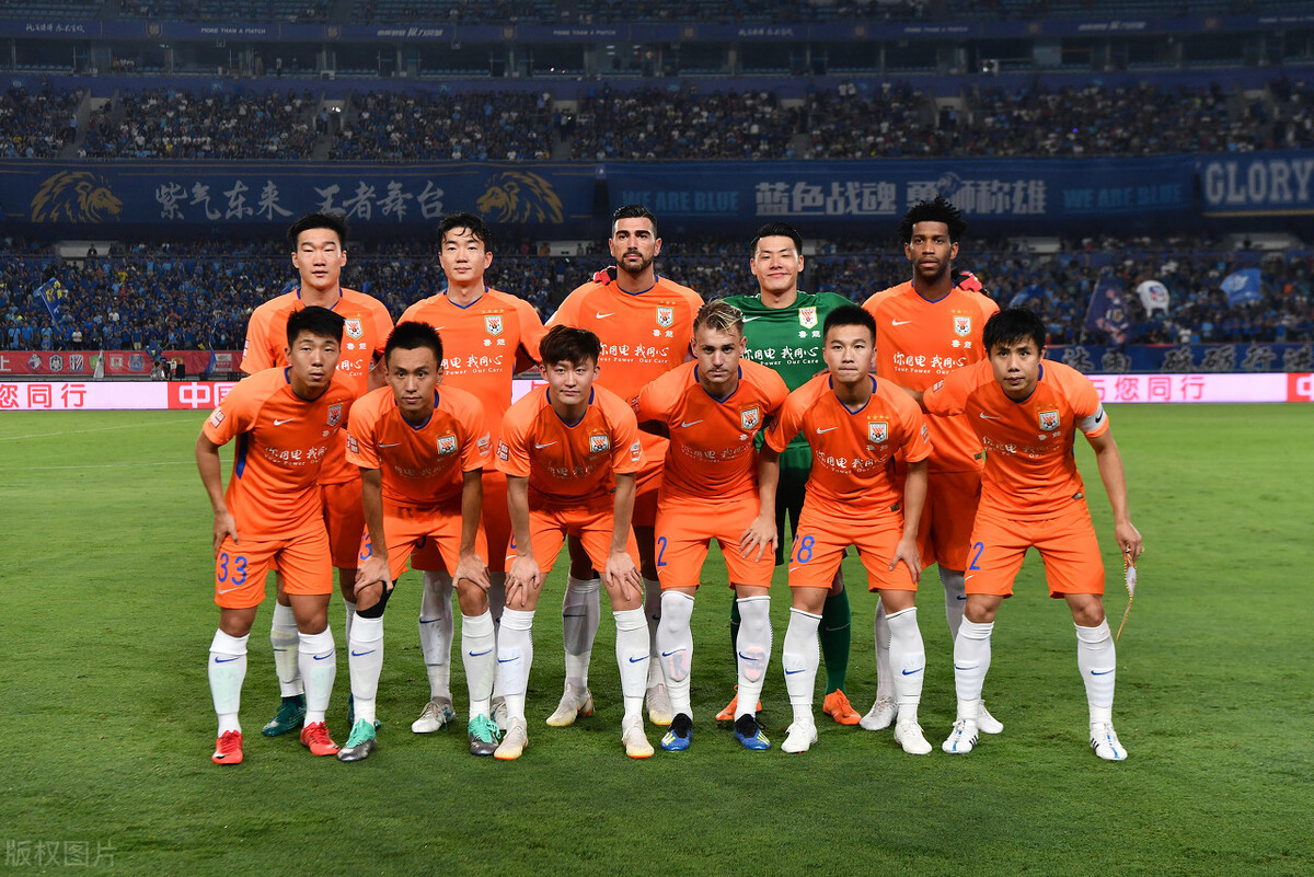 山东泰山三中卫阵容,泰山队为什么用巴西球员